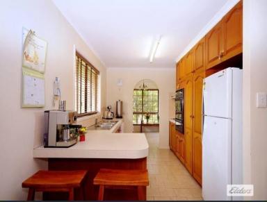 House For Lease - QLD - Withcott - 4352 - Spacious Family Home on 3/4 Acres in the Heart of Withcott  (Image 2)