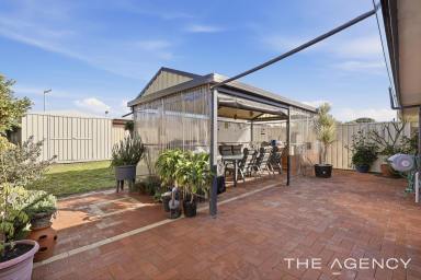 Duplex/Semi-detached For Sale - WA - Shoalwater - 6169 - Renovated, Secure and Ready to Enjoy (Image 2)