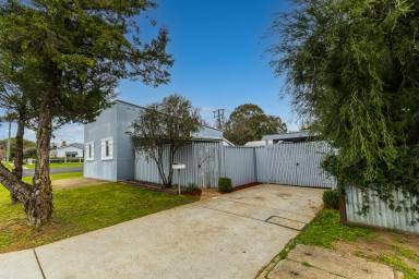 House For Sale - NSW - Mudgee - 2850 - EFFORTLESS LIVING, WALK TO CBD  (Image 2)
