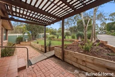 House For Sale - NSW - Nowra - 2541 - First Home in a Quiet Cul-de-Sac  (Image 2)