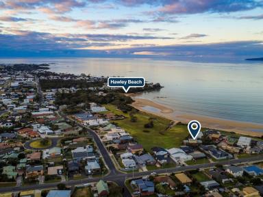 House For Sale - TAS - Shearwater - 7307 - Coastal Living with Two Self-Contained Units and Endless Possibilities (Image 2)