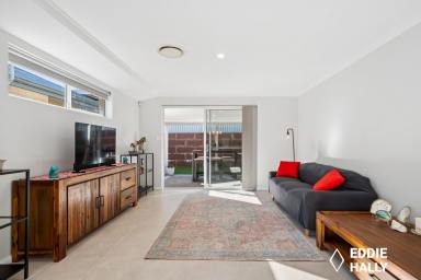 House For Sale - WA - Wandi - 6167 - Magical Wandi! (Image 2)