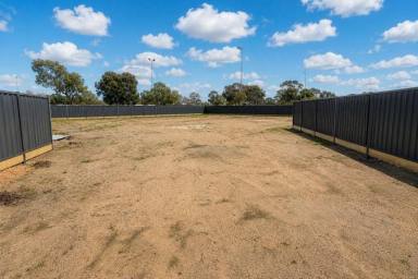 Residential Block For Sale - VIC - Swan Hill - 3585 - Titled Land Ready to Build on In Prime Southview Estate  (Image 2)