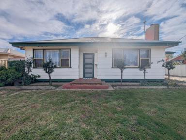House For Sale - VIC - Swan Hill - 3585 - Comfort, Space & Convenience in a Great Location  (Image 2)