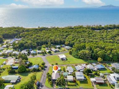 House For Sale - QLD - Tully Heads - 4854 - Coastal Retreat Just Minutes from the Beach at Tully Heads!  (Image 2)