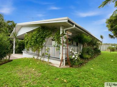 House For Sale - QLD - Tully Heads - 4854 - Coastal Retreat Just Minutes from the Beach at Tully Heads!  (Image 2)