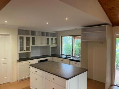 House For Lease - WA - Quindalup - 6281 - Charming Beachside Rental (Image 2)