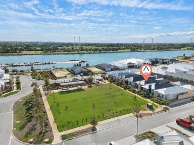 House For Sale - WA - Champion Lakes - 6111 - BRAND NEW! Park Front Living in the Heart of Champion Lakes  (Image 2)