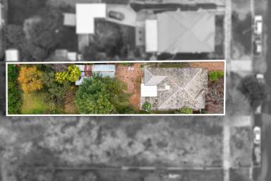 House For Sale - VIC - North Bendigo - 3550 - Timeless Charm With Ability To Enhance (Image 2)