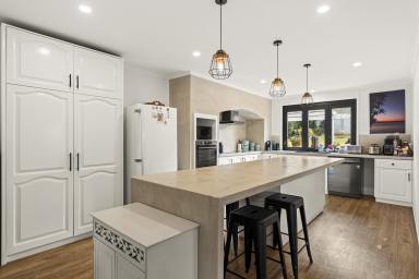 House For Sale - QLD - Rangeville - 4350 - Character, Space & Lifestyle in Rangeville  (Image 2)