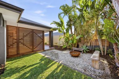 House For Sale - WA - Baldivis - 6171 - LOVE WHERE YOU HOLIDAY. LIVE WHERE YOU LOVE  (Image 2)