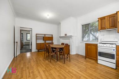 House For Sale - NSW - Lithgow - 2790 - Easy-Care Living in a Prime Central Lithgow Location (Image 2)