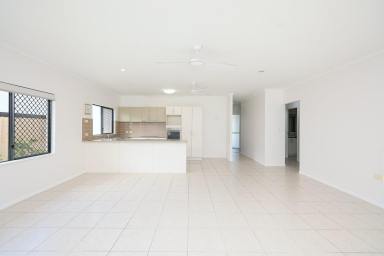 House For Sale - QLD - Edmonton - 4869 - Fully fenced and all split system air conditioning....  (Image 2)