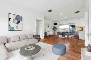 House For Sale - VIC - Flora Hill - 3550 - The Perfect Opportunity to Subdivide, Invest or Upsize on 2,047sqm (Approx.) (Image 2)