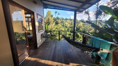 Acreage/Semi-rural Leased - QLD - Tuchekoi - 4570 - Beautiful home on a hill  (Image 2)
