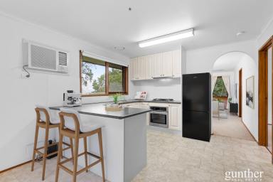 House For Sale - VIC - Healesville - 3777 - Peaceful Court Location with Town Views  (Image 2)