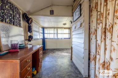 House For Sale - QLD - Gatton - 4343 - INVESTMENT OPPORTUNITY!!  (Image 2)