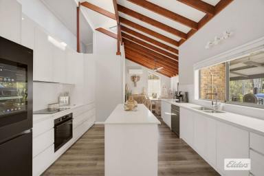 House For Sale - NSW - Taree - 2430 - Space, Style & Acreage Living (Image 2)