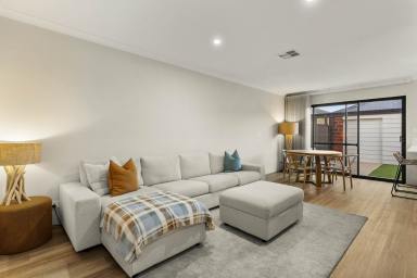 Townhouse For Sale - WA - Lakelands - 6180 - The Perfect Blend of Style, Space & Convenience  (Image 2)