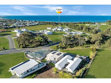 Duplex/Semi-detached For Sale - NSW - Diamond Beach - 2430 - Brand-New Coastal Townhouse with Stunning Ocean Views  (Image 2)