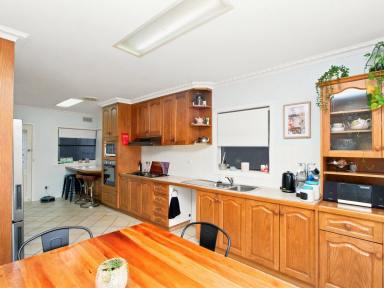 House For Sale - VIC - East Bairnsdale - 3875 - FAMILY COMFORT WITH ROOM TO GROW  (Image 2)