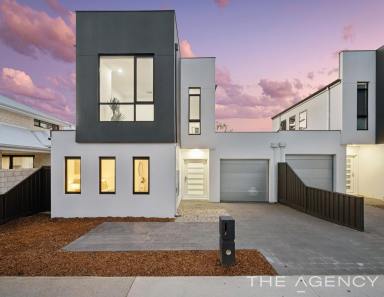 House For Sale - WA - Kewdale - 6105 - EXECUTIVE TOWNHOUSE  (Image 2)