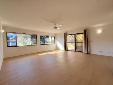 House For Lease - QLD - Cooroy - 4563 - Spacious Family Home in the Heart of Cooroy  (Image 2)