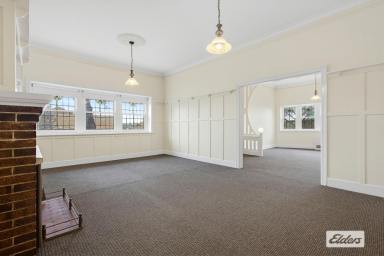 House For Lease - VIC - Quarry Hill - 3550 - Timeless 5 Bedroom Character Home in a Prime Bendigo Location (Image 2)