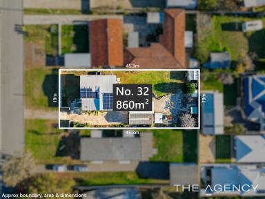 House For Sale - WA - Halls Head - 6210 - Sea Breezes, Sunset Soirées, Sauna Retreats and Future Development Potential (Image 2)