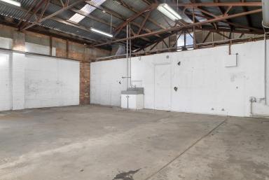 Industrial/Warehouse For Lease - QLD - Toowoomba City - 4350 - Rare Find - Affordable 101m2 Inner City Warehouse (Image 2)
