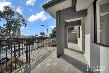 House For Sale - WA - Wellard - 6170 - Modern Elegance at 69 Somerford Promenade, Wellard WA 6170 (Image 2)