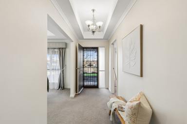 House For Sale - SA - Hahndorf - 5245 - Elevated Hahndorf Living  (Image 2)
