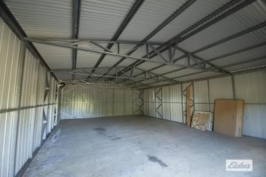 Residential Block For Sale - QLD - Kensington Grove - 4341 - Established Acreage Waiting for a BUILD!  (Image 2)