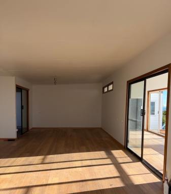 House For Lease - TAS - Montello - 7320 - 3-bedroom home ticks all the boxes with ocean views  (Image 2)