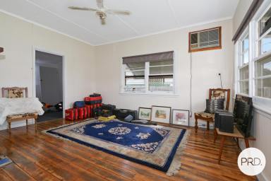 House For Sale - NSW - Walla Walla - 2659 - GENEROUS LOT WITH GREAT SHEDDING  (Image 2)