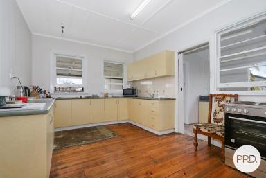 House For Sale - NSW - Walla Walla - 2659 - GENEROUS LOT WITH GREAT SHEDDING  (Image 2)