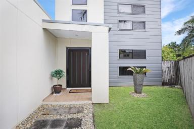 House For Lease - QLD - Mount Sheridan - 4868 - Stunning Double Storey Luxe Villa – Backing onto Lake - Solar (Image 2)