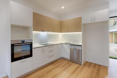 Townhouse For Lease - QLD - Cooroy - 4563 - Beautifully Presented 2-Bedroom Unit in the Heart of Cooroy  (Image 2)