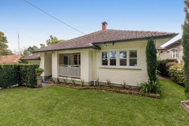 House For Sale - QLD - East Toowoomba - 4350 - Art Deco character positioned in the heart of prestigious East Toowoomba (Image 2)