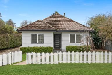 House For Sale - NSW - Crookwell - 2583 - Country cottage charm  (Image 2)