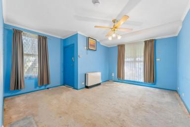 House For Sale - VIC - Mildura - 3500 - VALUE & POTENTIAL  (Image 2)