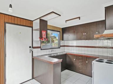 House For Sale - VIC - Bairnsdale - 3875 - NORTH-FACING GEM WITH A GARDEN OASIS  (Image 2)