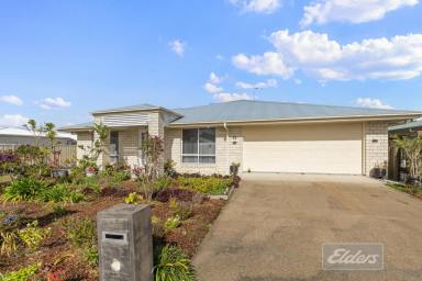 House For Sale - QLD - Cooloola Cove - 4580 - BIG HOME WITH ROOM FOR A BIG SHED (Image 2)