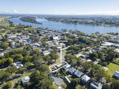 Industrial/Warehouse For Sale - NSW - South Grafton - 2460 - SECURE 10-YEAR INDUSTRIAL INVESTMENT WITH 3 STREET FRONTAGES  (Image 2)