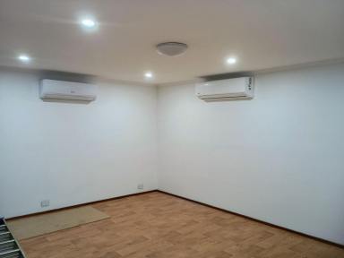 House For Lease - VIC - Melton South - 3338 - 4-Bedroom 2 Bathroom Family Home with SOLAR for Rent (Image 2)