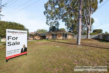 House For Sale - WA - Orelia - 6167 - UPDATED COMFORT IN A CONVENIENT LOCATION (Image 2)