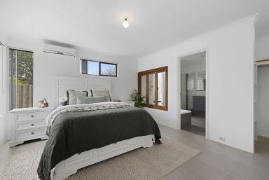 House For Sale - WA - Cloverdale - 6105 - Space for the Whole Family  (Image 2)