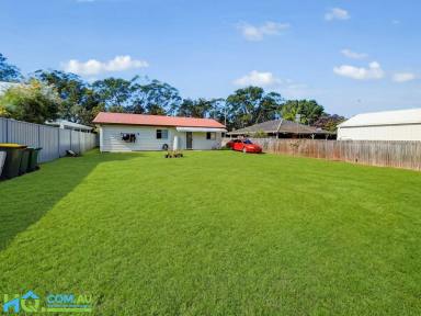 House For Sale - NSW - Stuarts Point - 2441 - The Ultimate Coastal Sea Change | Renovated Hardwood Charm on 638sqm  (Image 2)