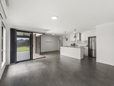 House For Sale - QLD - Torrington - 4350 - Spacious Family Living with a Huge Shed on 744m² (Image 2)