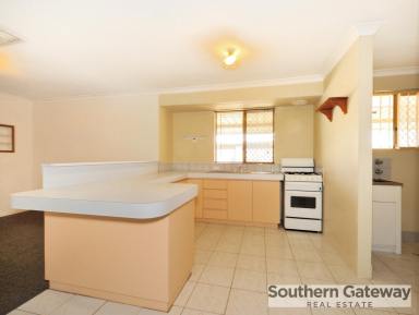House For Lease - WA - Parmelia - 6167 - FAMILY HOME  (Image 2)